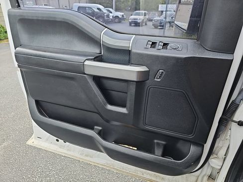Used 2020 Ford F150 XLT w/ Equipment Group 302A Luxury AWD/4WD image 23