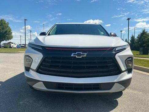 Used 2025 Chevrolet Blazer LT w/ Redline Edition FWD image 8