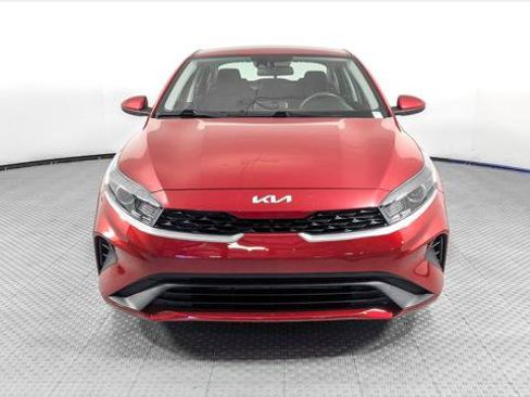 Used 2023 Kia Forte LXS image 12