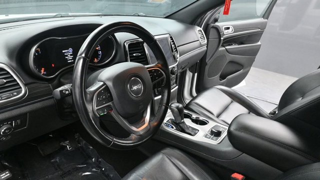 Used 2021 Jeep Grand Cherokee Limited AWD/4WD image 18