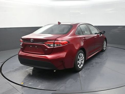 Used 2024 Toyota Corolla LE FWD image 8