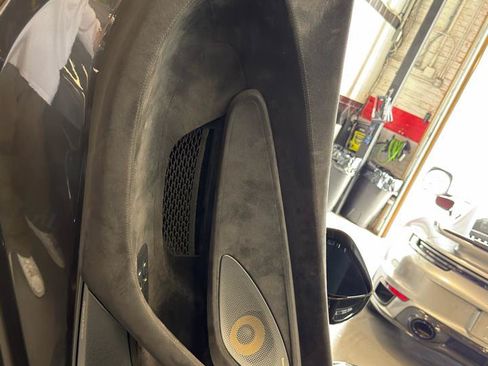 Used 2019 McLaren 600LT RWD image 33