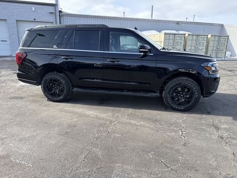 Used 2024 Ford Expedition Timberline image 11
