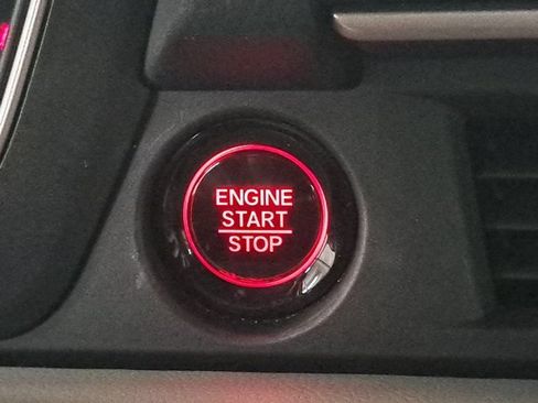 Certified 2024 Honda Pilot EX-L image 31