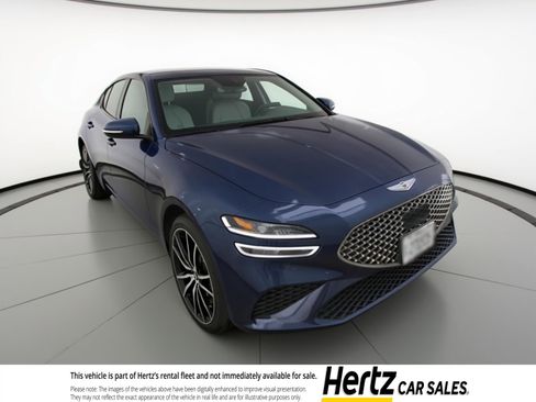 Used 2025 Genesis G70 2.5T image 1