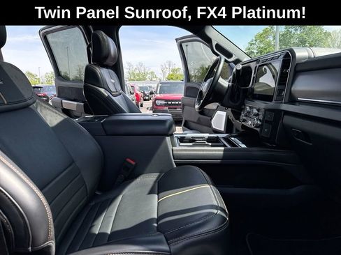 Used 2024 Ford F250 Platinum AWD/4WD image 23