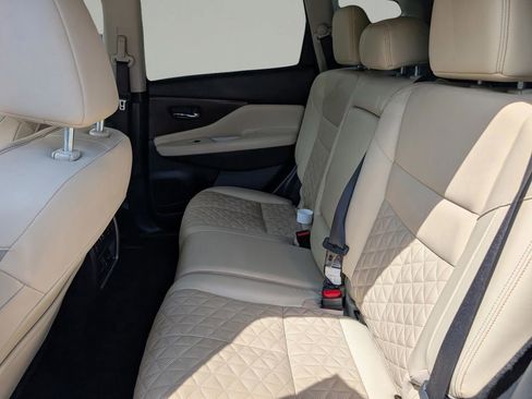 Used 2021 Nissan Murano Platinum w/ Cargo Package image 9