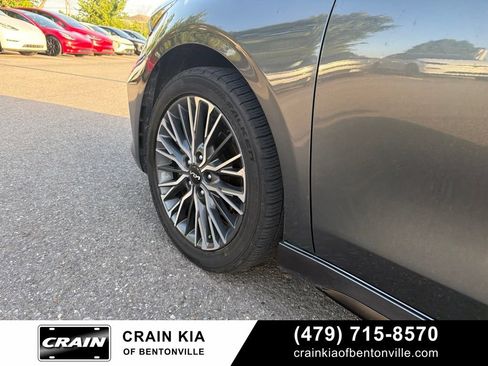 Certified 2024 Kia Forte GT-Line FWD image 10
