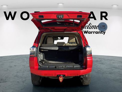 Used 2023 Toyota 4Runner SR5 Premium w/ Moonroof Package image 15