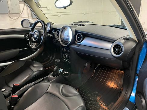 Used 2011 MINI Cooper S FWD image 13