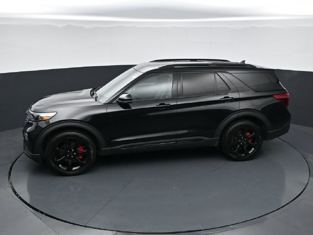 Used 2024 Ford Explorer ST w/ Technology Package AWD/4WD image 38