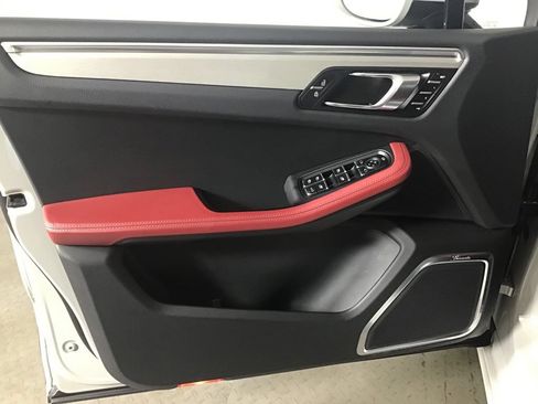 Certified 2023 Porsche Macan GTS AWD/4WD image 28