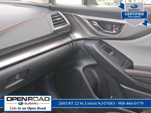 Certified 2023 Subaru Crosstrek 2.5i Limited w/ Moonroof Package image 17