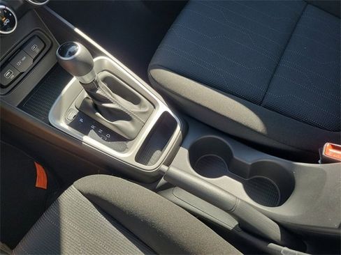 New 2026 Hyundai Venue SE image 13