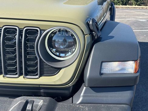 New 2026 Jeep Wrangler Sport AWD/4WD image 10