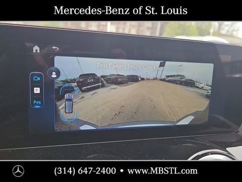 Used 2026 Mercedes-Benz GLB 250 4MATIC image 34