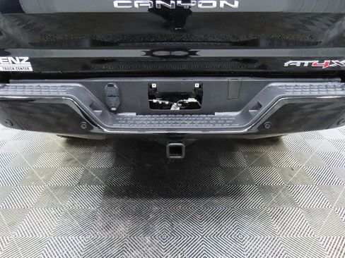 Used 2024 GMC Canyon AT4X image 38