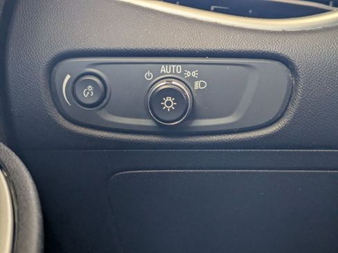 Used 2023 Chevrolet Malibu LT image 26