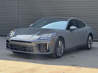 New 2025 Porsche Panamera video 1