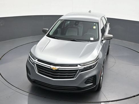 Used 2024 Chevrolet Equinox LS FWD image 24