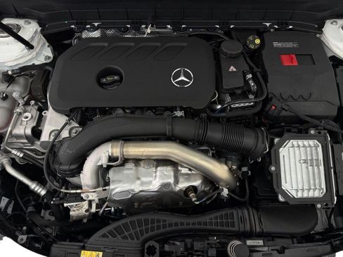New 2026 Mercedes-Benz GLB 250 image 32