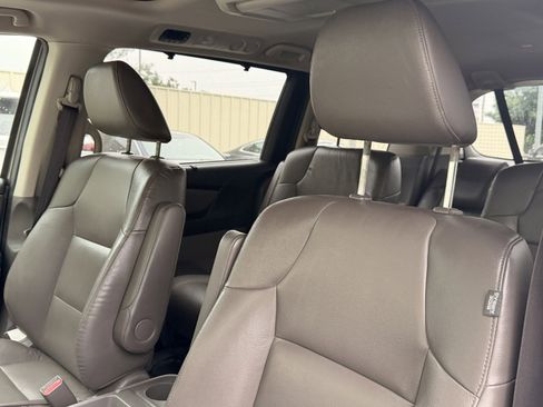 Used 2013 Honda Odyssey Touring image 14