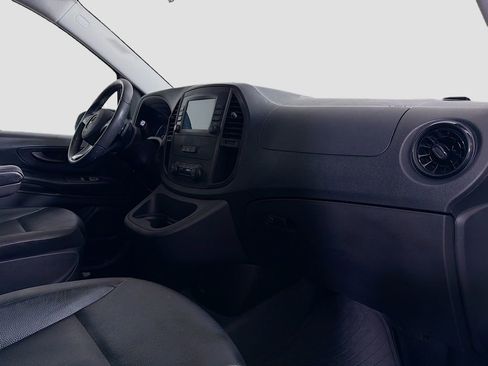 Used 2023 Mercedes-Benz Metris image 28