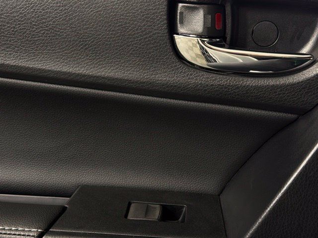 Used 2014 Toyota Corolla S FWD image 23