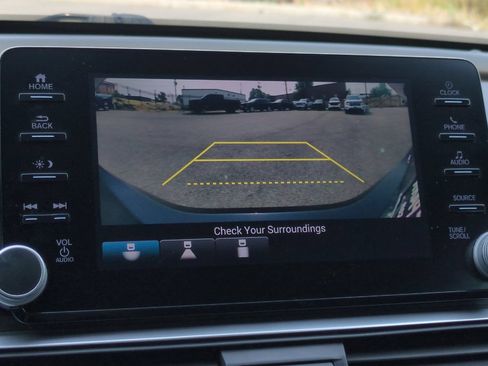 Used 2018 Honda Accord Sport image 26