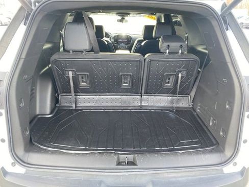 Certified 2023 Chevrolet Traverse LT w/ LPO, Floor Liner Package image 20