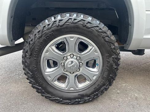 Used 2018 RAM 2500 Laramie image 14