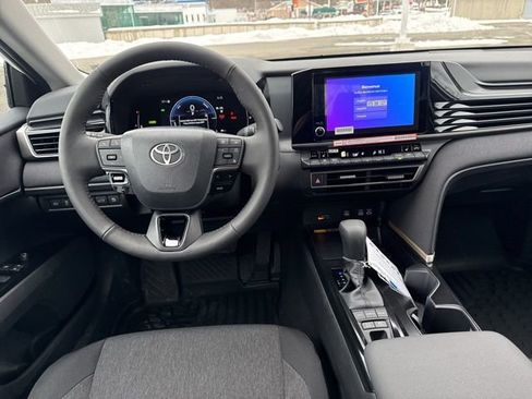 New 2026 Toyota Camry LE image 18