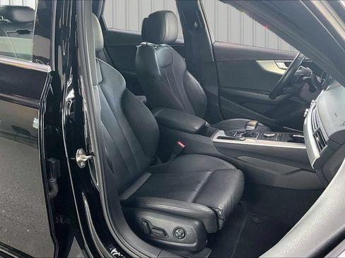 Used 2017 Audi A4 2.0T Premium Plus w/ Premium Plus Package AWD/4WD image 31