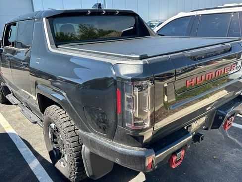 Used 2024 GMC Hummer EV 2X w/ Extreme Off-Road Package AWD/4WD image 17