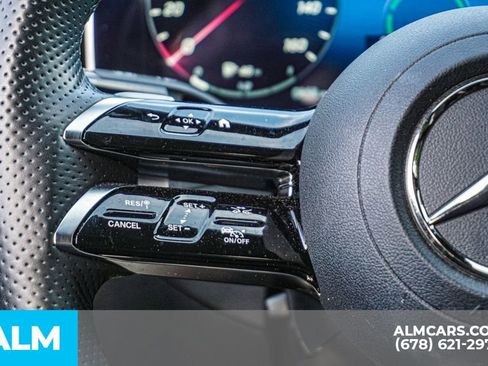 Used 2024 Mercedes-Benz C 300 4MATIC Sedan image 29