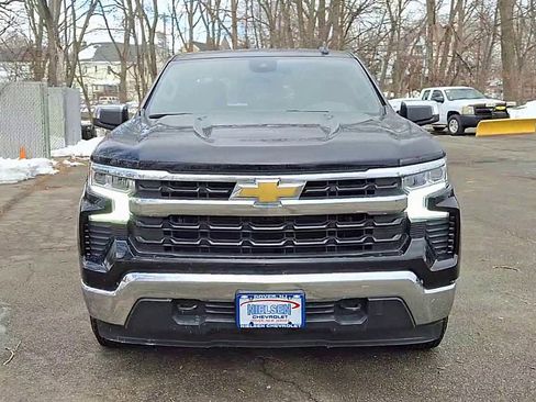 Certified 2025 Chevrolet Silverado 1500 LT image 3