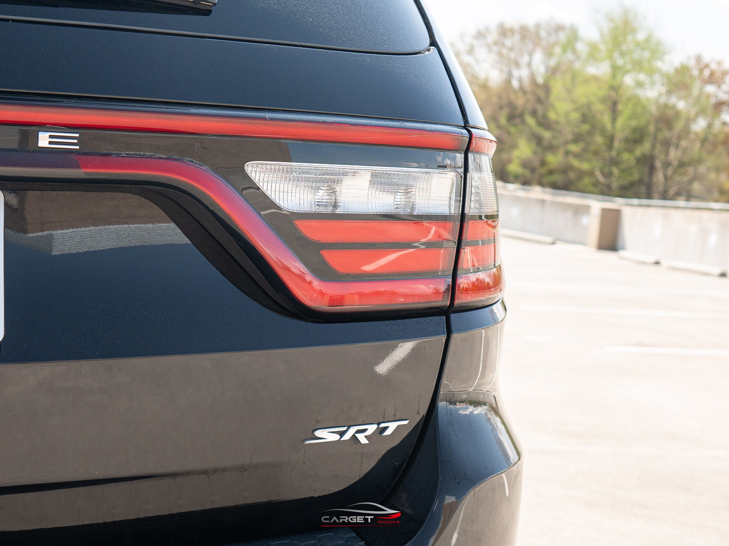 Used 2018 Dodge Durango SRT w/ SRT Interior Appearance Group AWD/4WD image 46