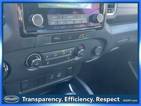 Certified 2024 Nissan Frontier SV image 30