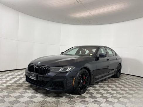 Certified 2023 BMW 540i xDrive w/ M Sport Package image 3