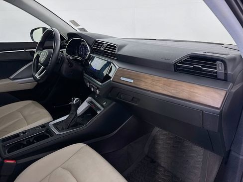 Used 2021 Audi Q3 2.0T Premium Plus w/ Premium Plus Package image 31