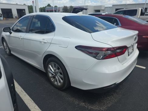 Used 2023 Toyota Camry LE FWD image 6