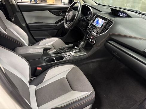 Used 2020 Subaru Crosstrek 2.0i Premium w/ Moonroof Package 1 image 9