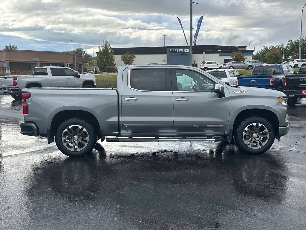 Certified 2023 Chevrolet Silverado 1500 High Country w/ Max Trailering Package AWD/4WD image 13