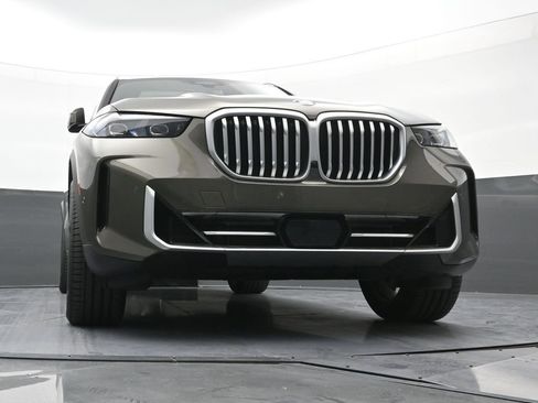 New 2026 BMW X5 xDrive40i AWD/4WD image 21