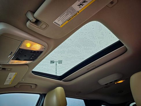 Used 2017 Dodge Durango GT w/ Premium Group image 18