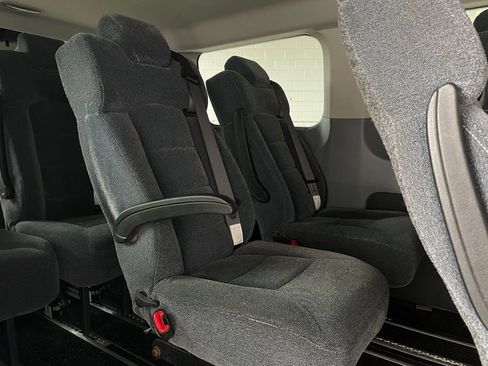 Used 2017 Ford Transit 150 XLT image 23