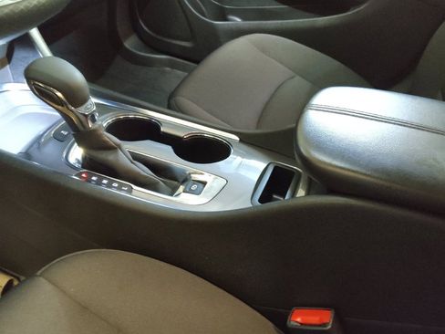 Used 2024 Chevrolet Malibu LT image 26