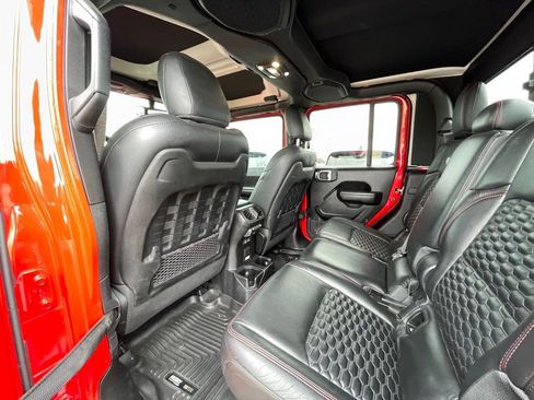 Used 2021 Jeep Gladiator Rubicon image 24