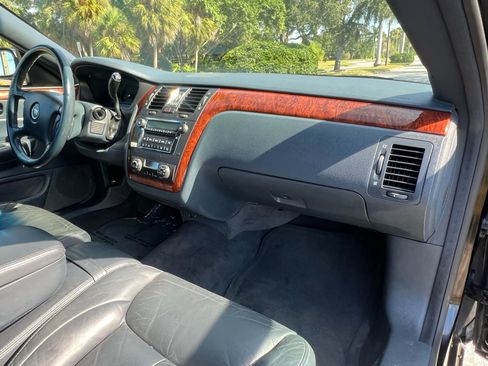 Used 2006 Cadillac DTS image 55