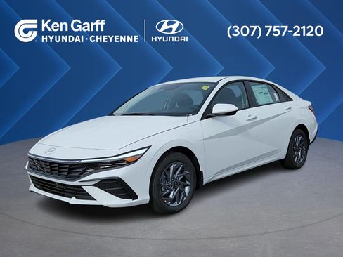 New 2026 Hyundai Elantra Hybrid FWD image 1